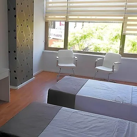 Alojamento de Acomodação e Pequeno-almoço Grand